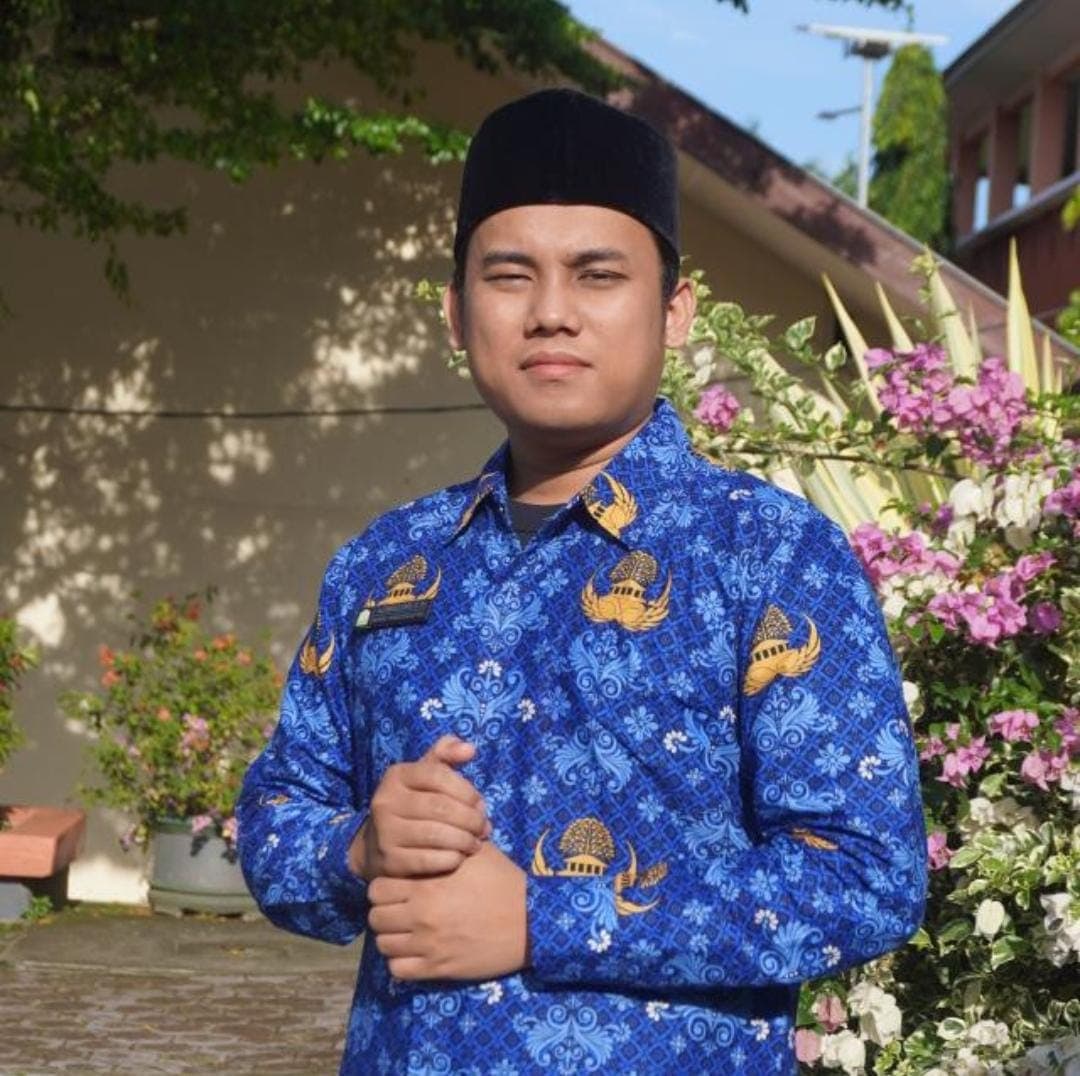 Alfaruq Asri, S.Pd