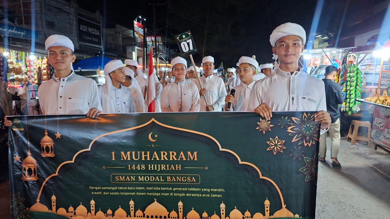 SMA Negeri Modal Bangsa Raih Juara I Pawai Ta’aruf 1 Muharram 1448 H Tingkat Kabupaten Aceh Besar
